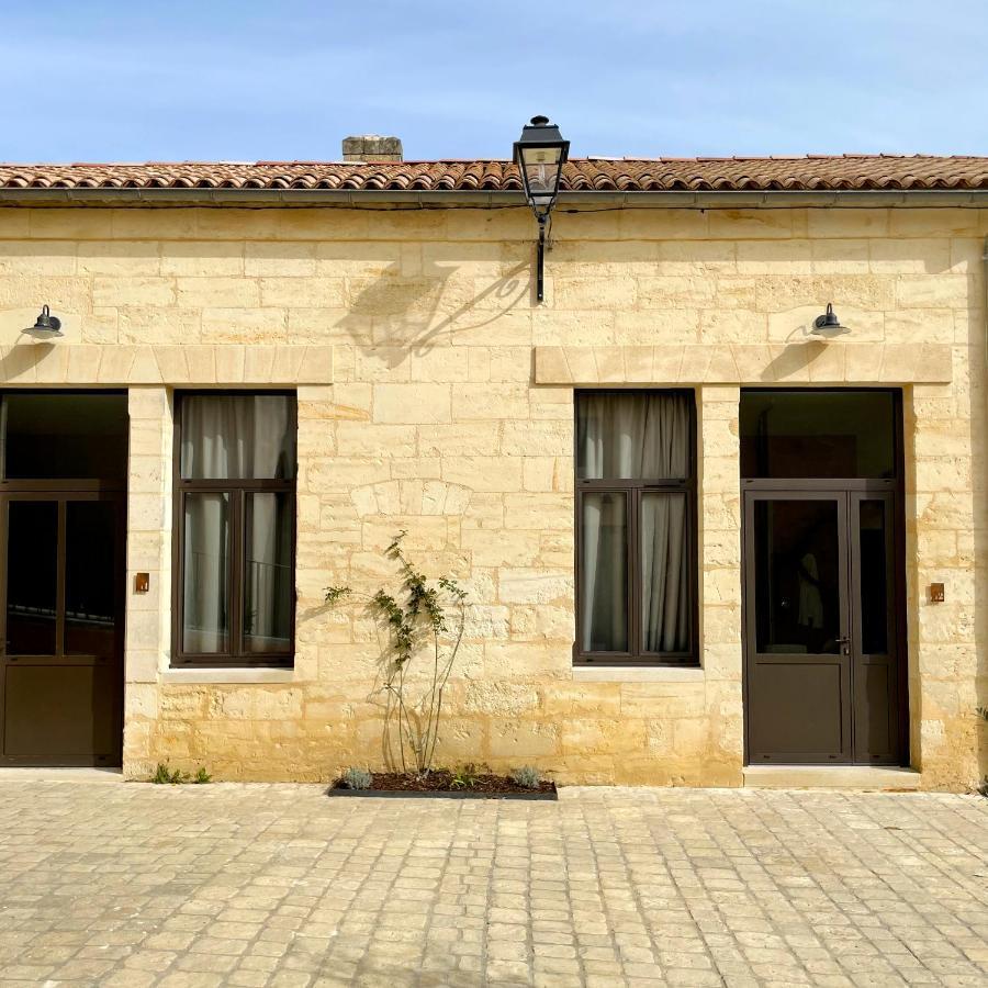 מלון מונטן Aux Ducs De Sienne מראה חיצוני תמונה